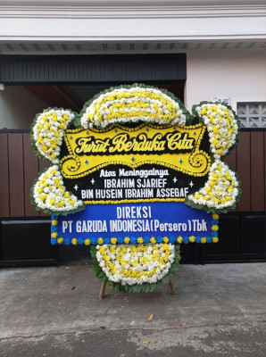 Papan Bunga Duka di Sekotong