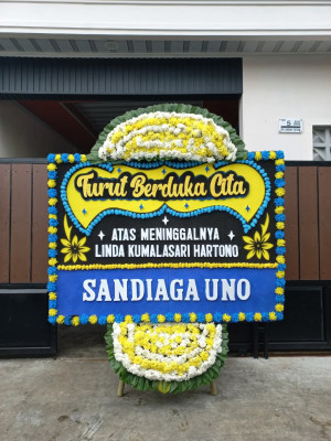 Papan Bunga Duka di Sekotong